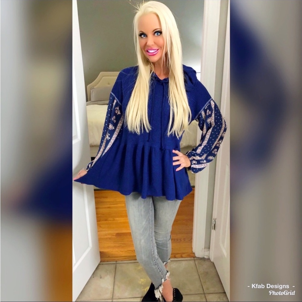 ❤️LAST 1! Baby doll hoodie with contrast sleeves - Picture 3 of 6